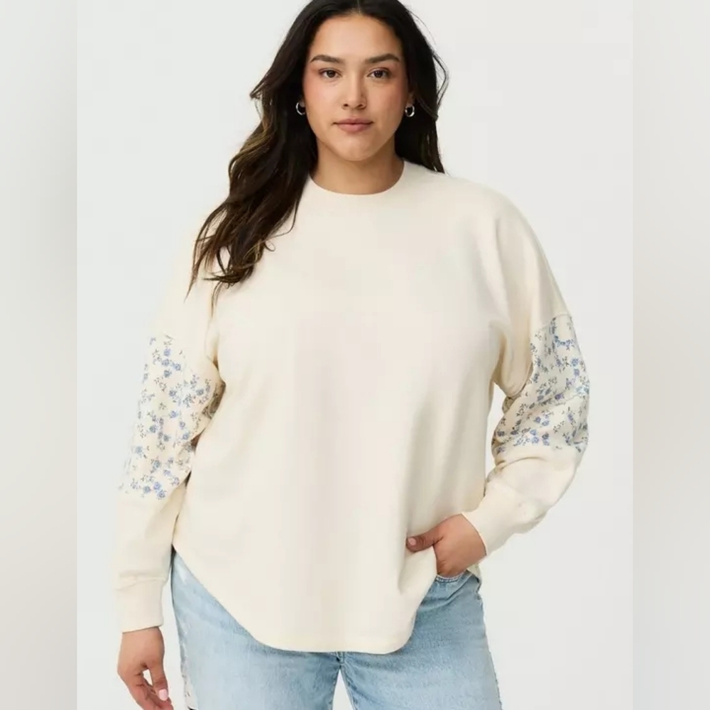 NWOT Torrid French Terry Contrast Blue Floral Sweatshirt